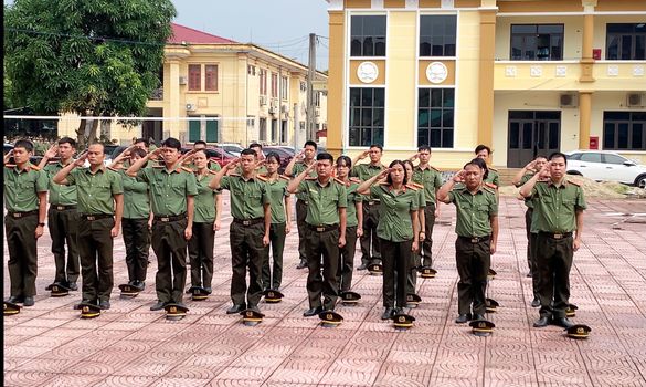 Phòng An ninh kinh tế phối hợp với Phòng An ninh điều tra: Tổ chức tập huấn, kiểm tra điều lệnh, quân sự, võ thuật năm 2022”.