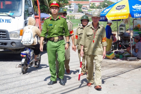 Triển khai thi hành Luật Căn cước, Luật Lực lượng tham gia bảo vệ an ninh, trật tự ở cơ sở