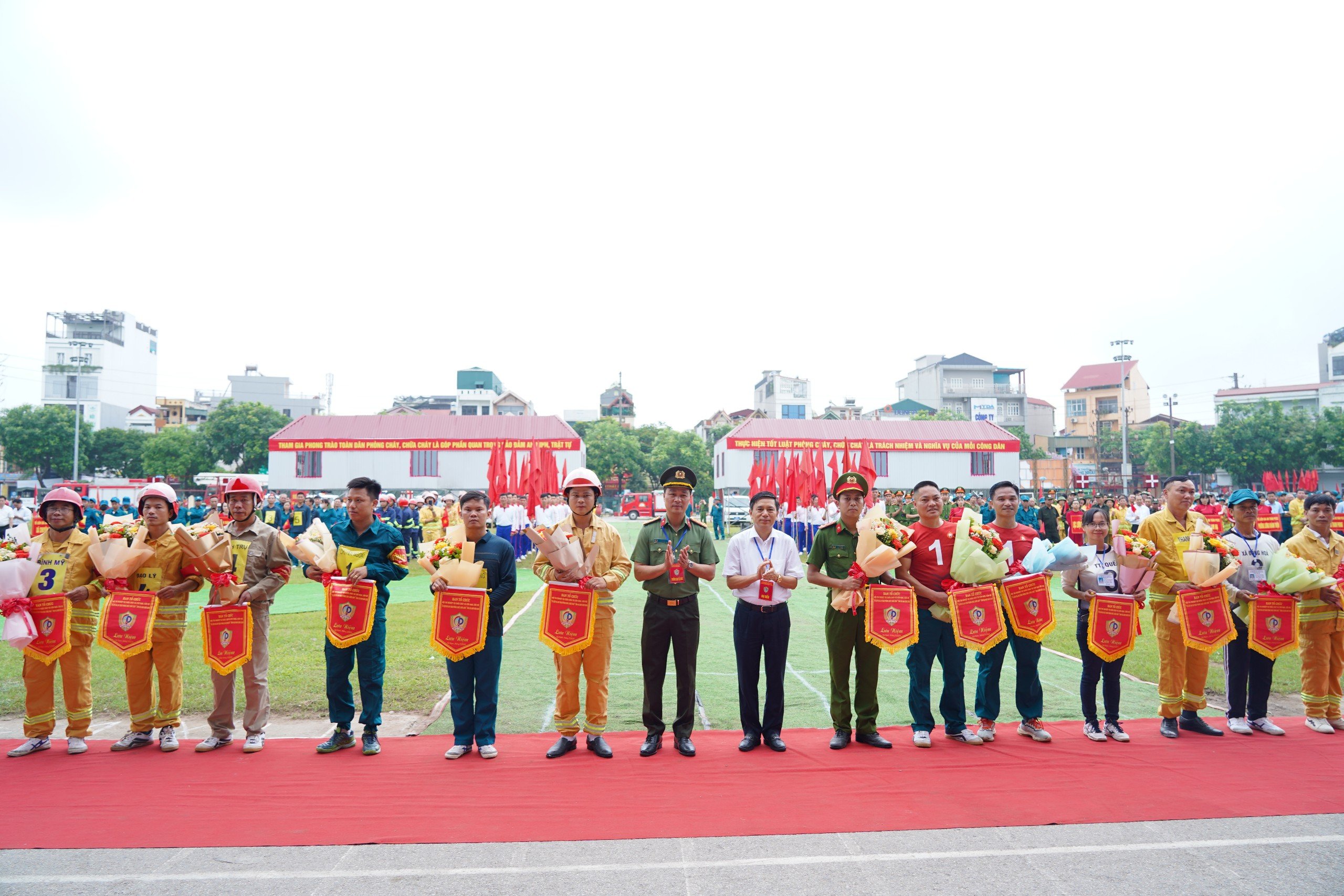 Hà Nam: Sôi nổi Hội thi nghiệp vụ chữa cháy và cứu nạn cứu hộ “Tổ liên gia an toàn phòng cháy, chữa cháy” cấp tỉnh năm 2024